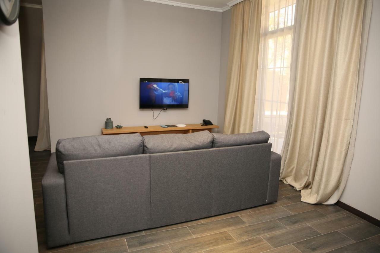 Citron Cottages Batumi Luaran gambar