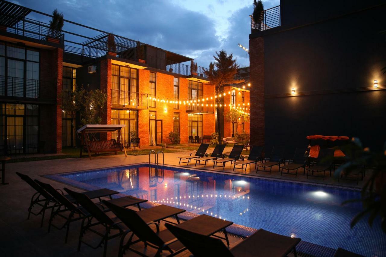 Citron Cottages Batumi Luaran gambar