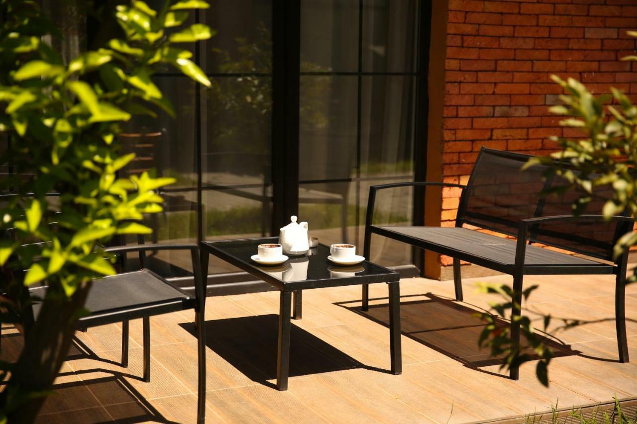 Citron Cottages Batumi Luaran gambar