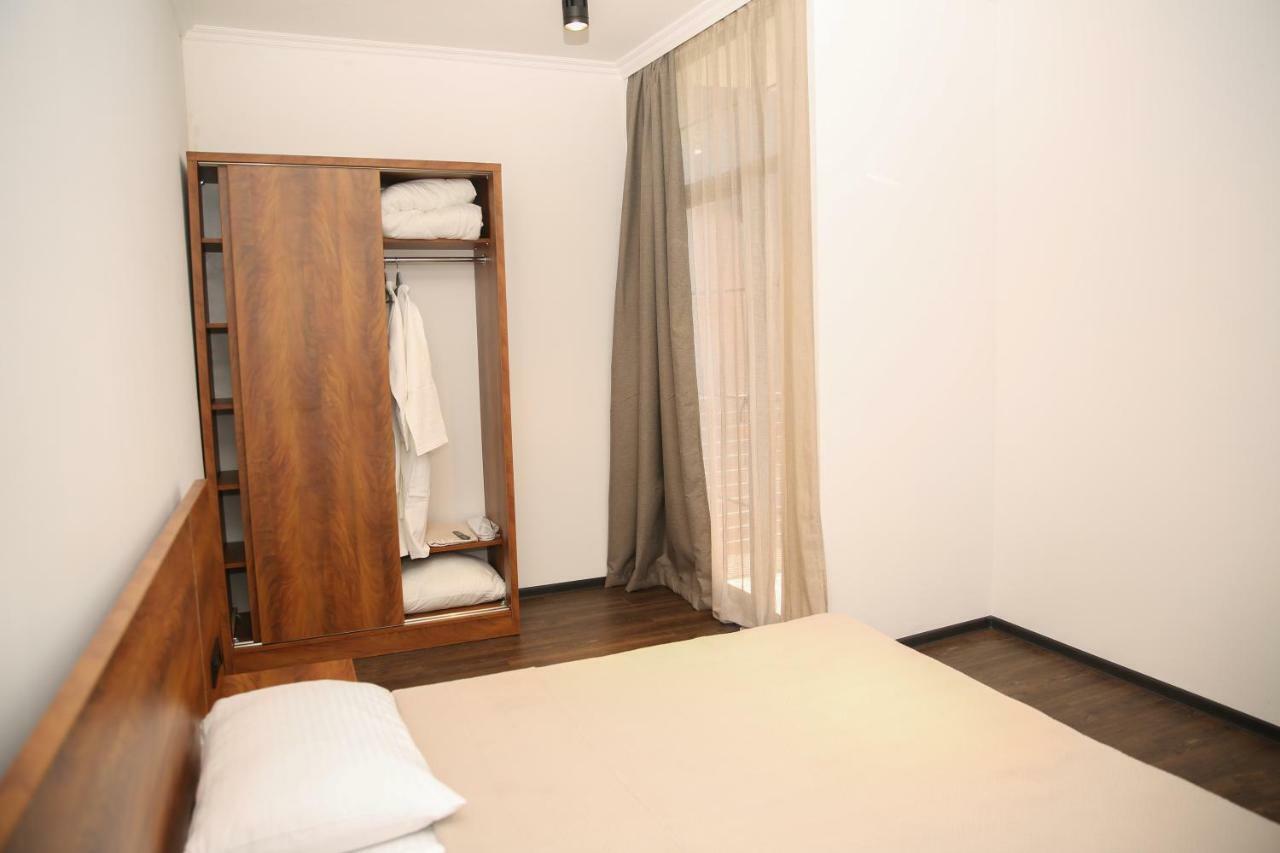 Citron Cottages Batumi Luaran gambar