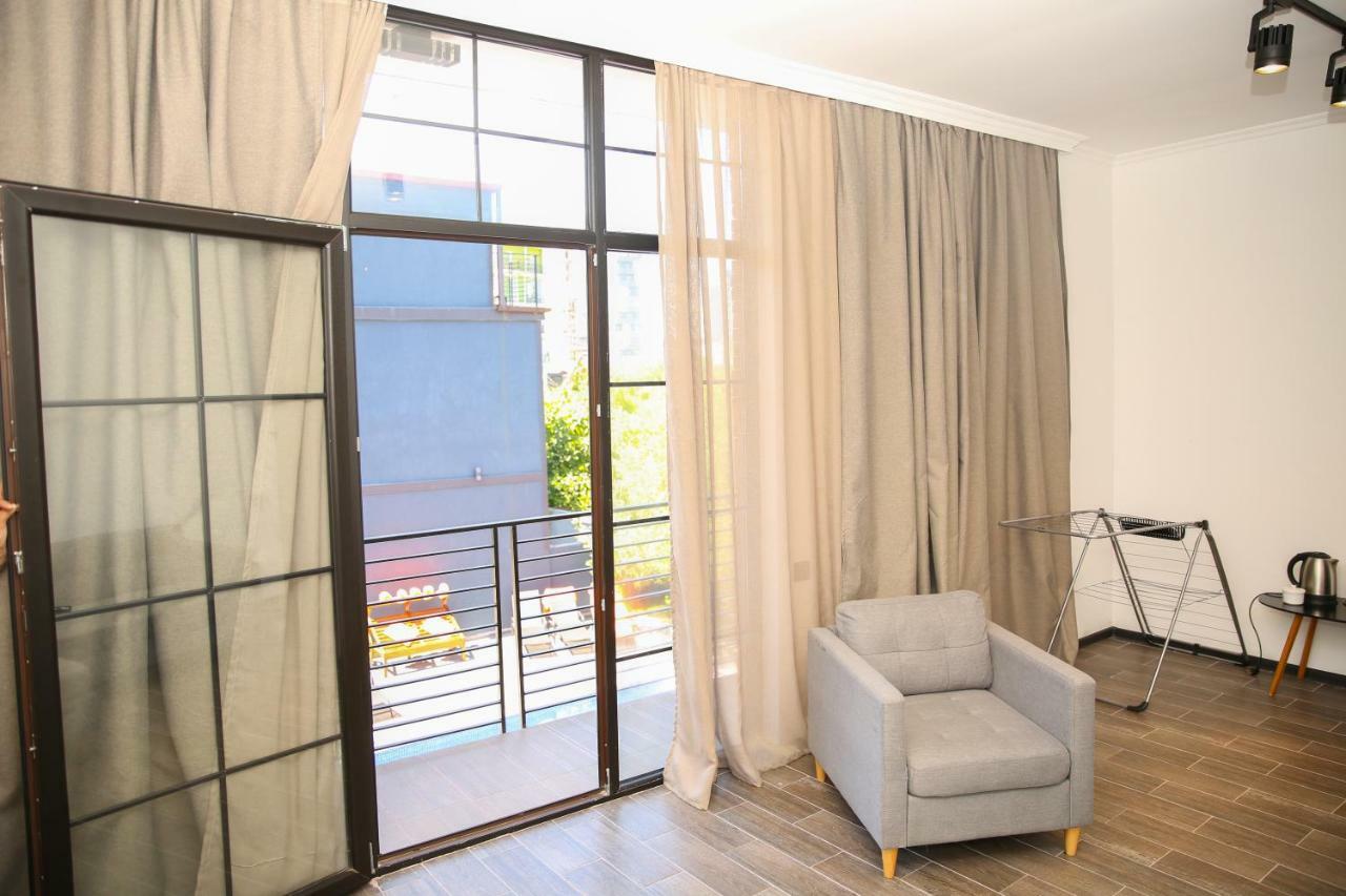 Citron Cottages Batumi Luaran gambar
