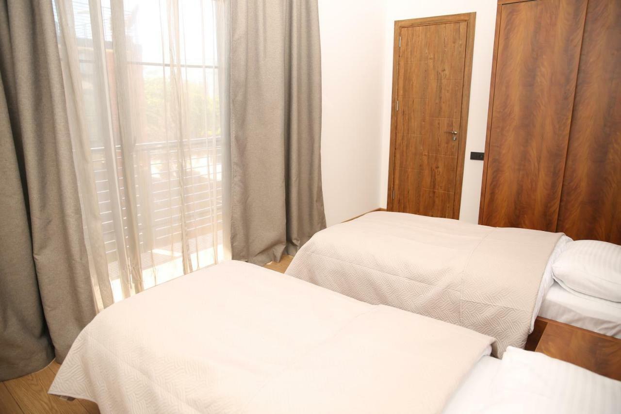 Citron Cottages Batumi Luaran gambar