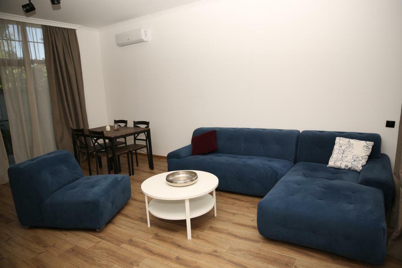Citron Cottages Batumi Luaran gambar